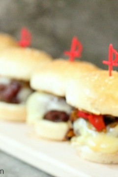 Planked Beef Sliders with Provolone, Roasted Red Peppers and Caramelized Onions | kissmysmoke.com | Perfect little beef burgers for any weekend or game day! Very easy to make!